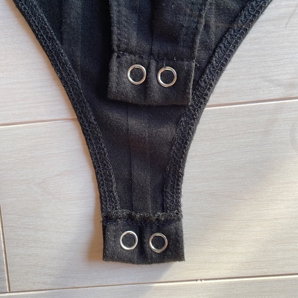 Forever 21 black bodysuit - Picture 7 of 9